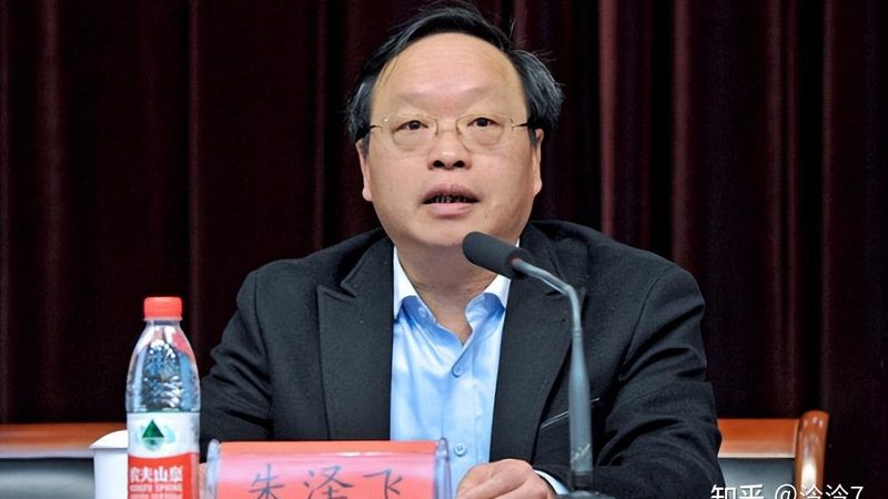 高压二极管耐压值：揭秘其重要性及选择要点**
