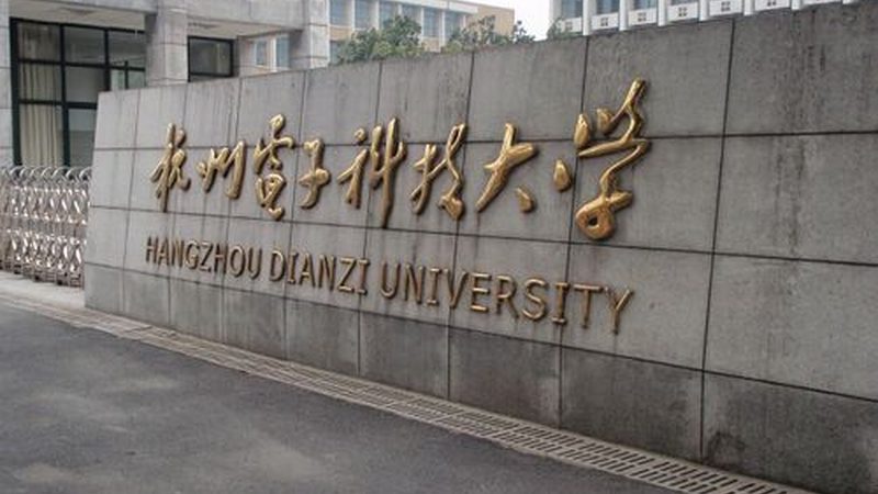 解码电子元器件：型号解析与选型逻辑**